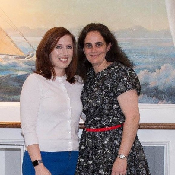 Meet your Posher, Stacy - Picture 2 of 2